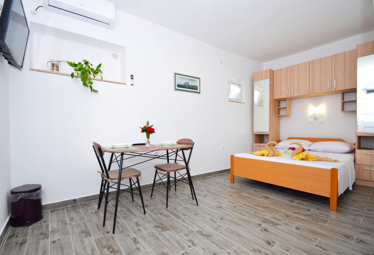 Holiday Home Zeljko,Marija & Jakov Stari Grad Kültér fotó